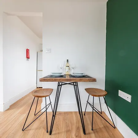 Horton Street By Ty Sa Bristol